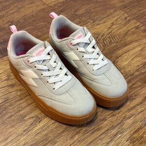 Justice Kids Shoes in Cream and Pink